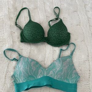 PINK Victoria's Secret Green and Teal Bras